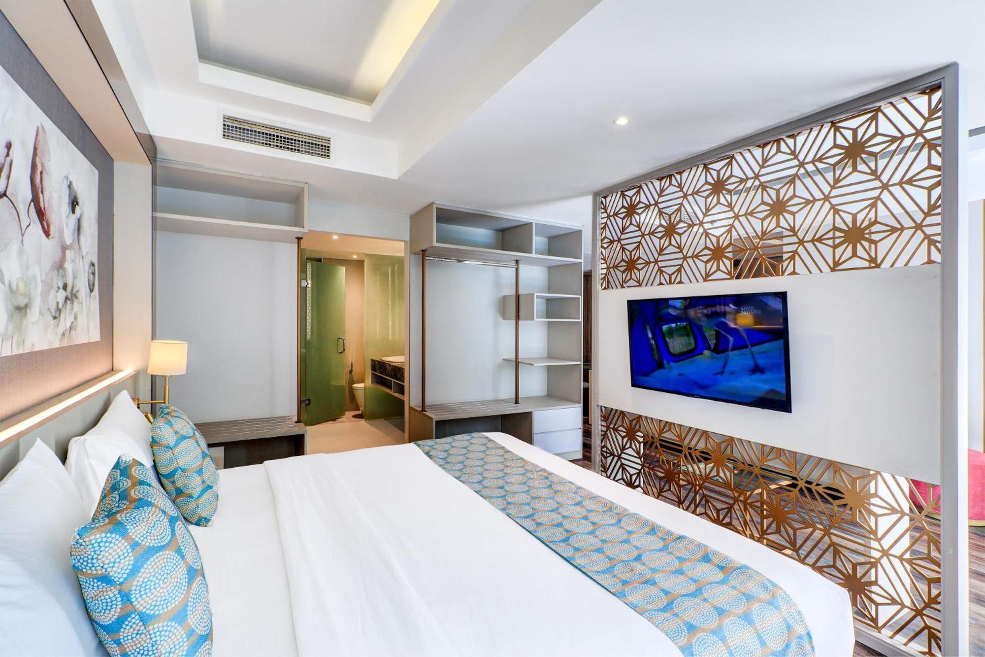 Sunday Hotel Arshika Sunset Road Hotel 4*