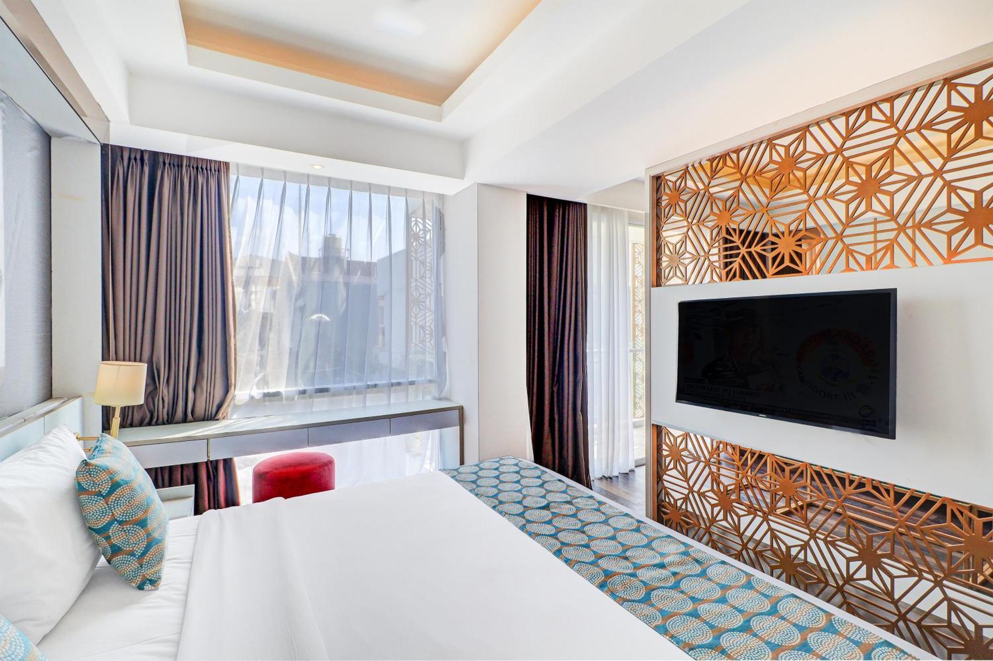 Sunday Hotel Arshika Sunset Road Hotel