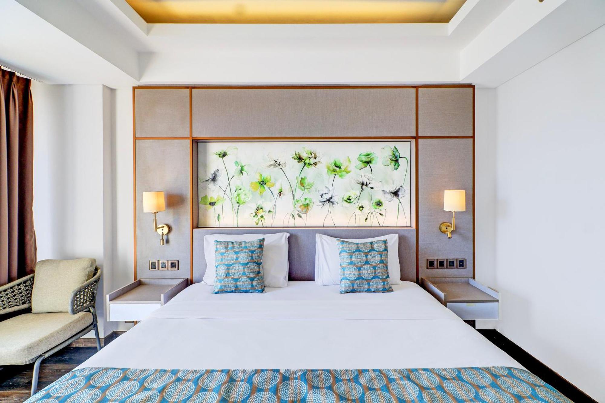 Sunday Hotel Arshika Sunset Road Hotel 4*