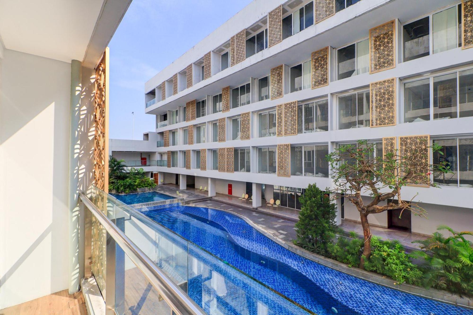 Sunday Hotel Arshika Sunset Road 4*