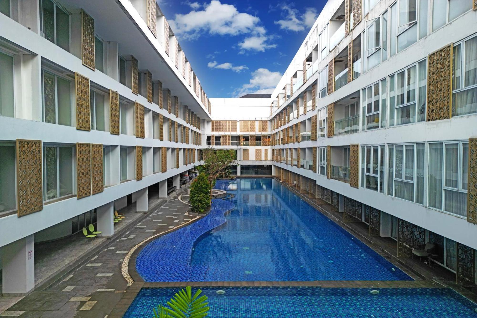 Sunday Hotel Arshika Sunset Road Hotel 4*