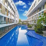 Sunday Hotel Arshika Sunset Road