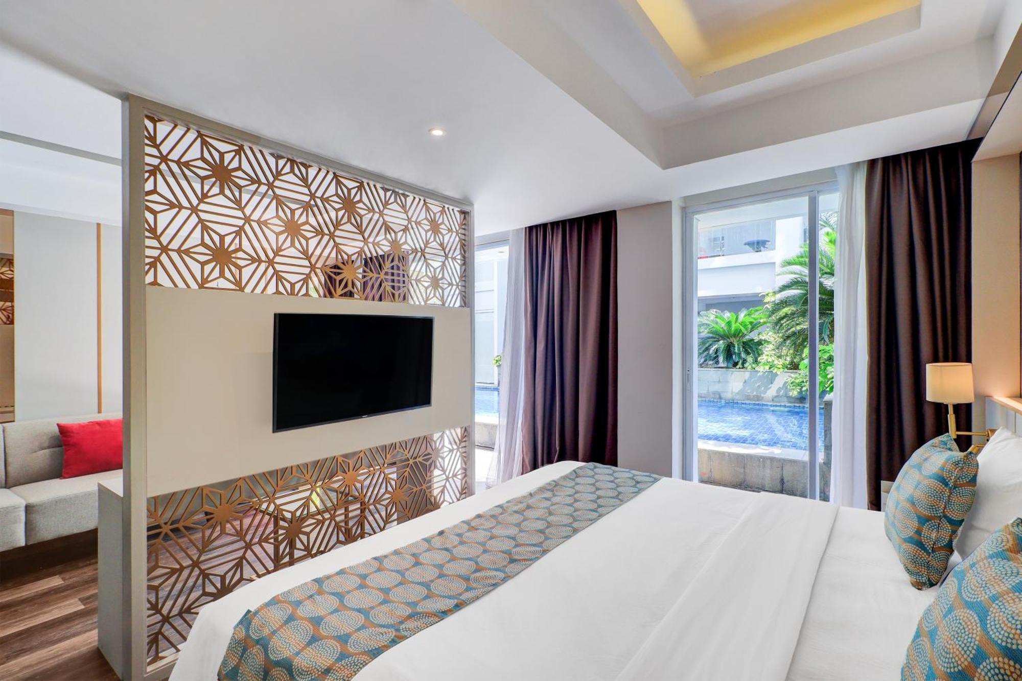 Sunday Hotel Arshika Sunset Road Hotel 4*