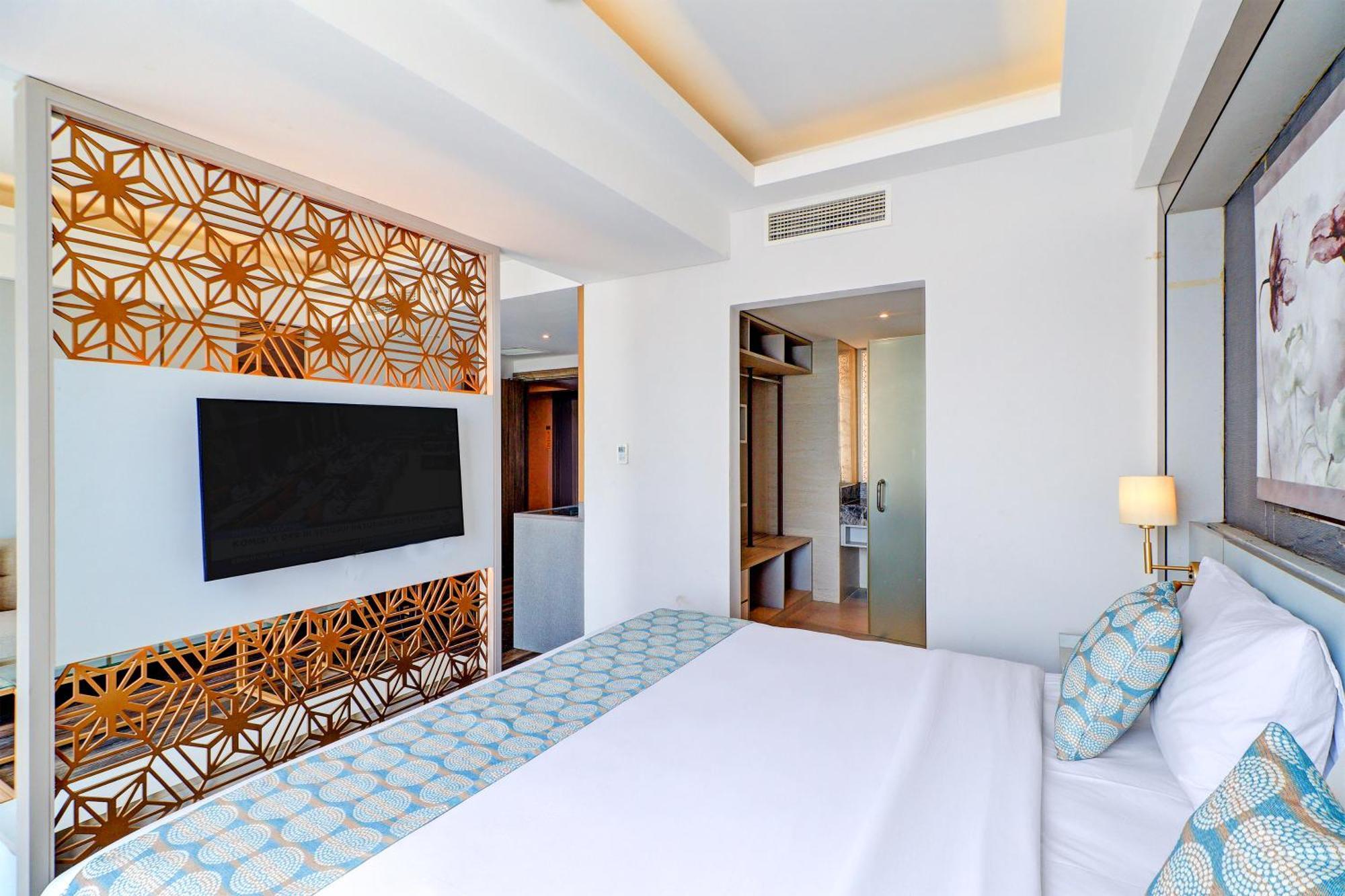Hotel Sunday Hotel Arshika Sunset Road