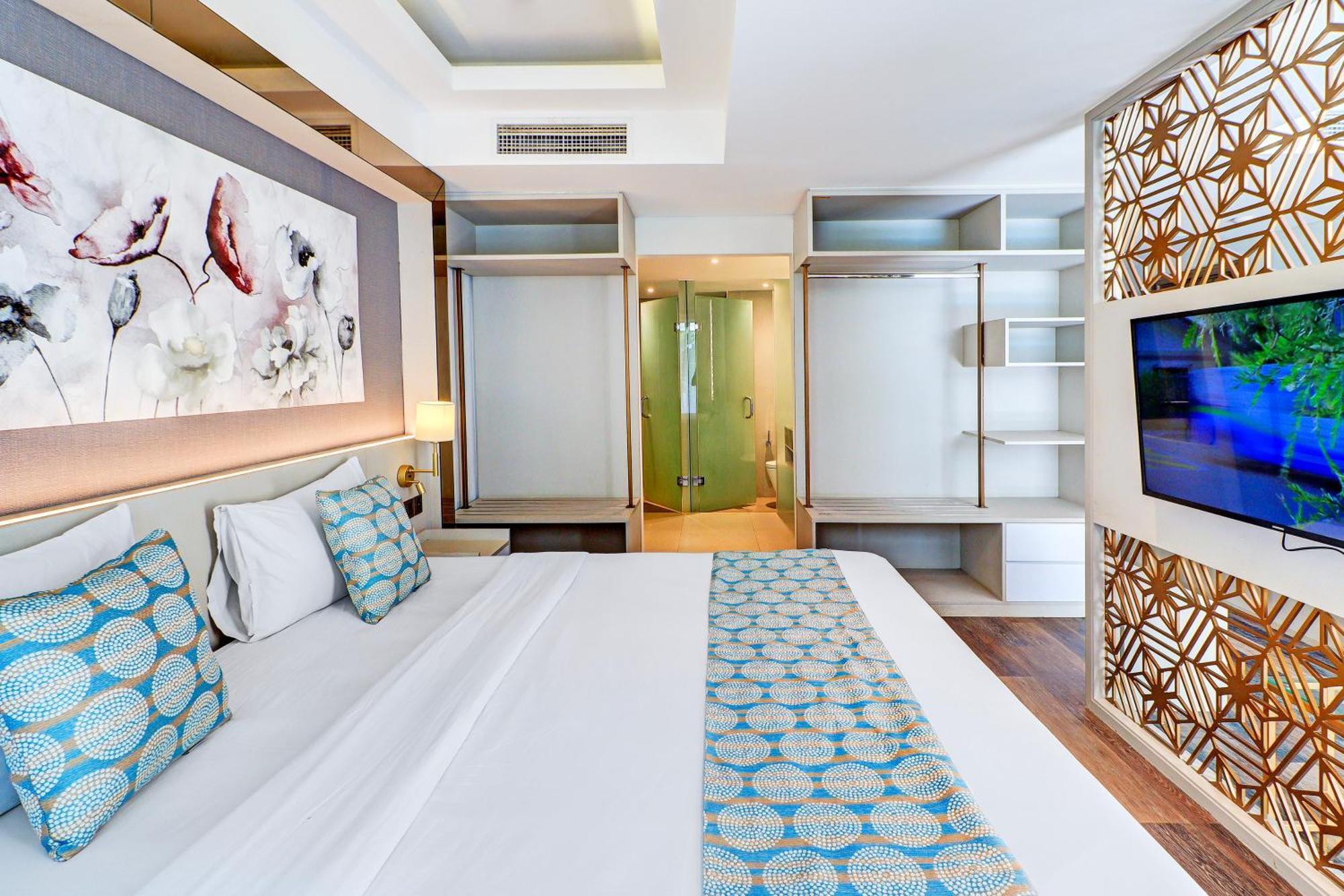 Sunday Hotel Arshika Sunset Road Hotel