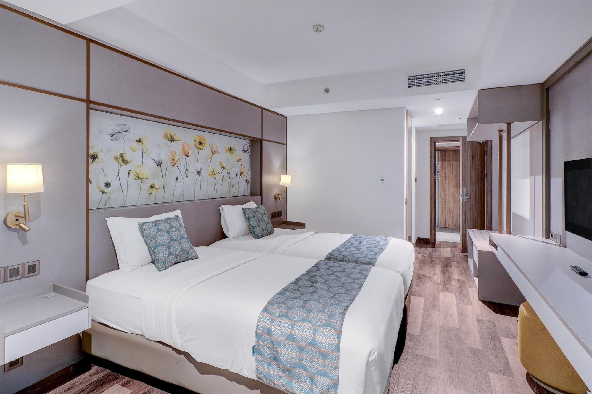 Hotel Sunday Hotel Arshika Sunset Road