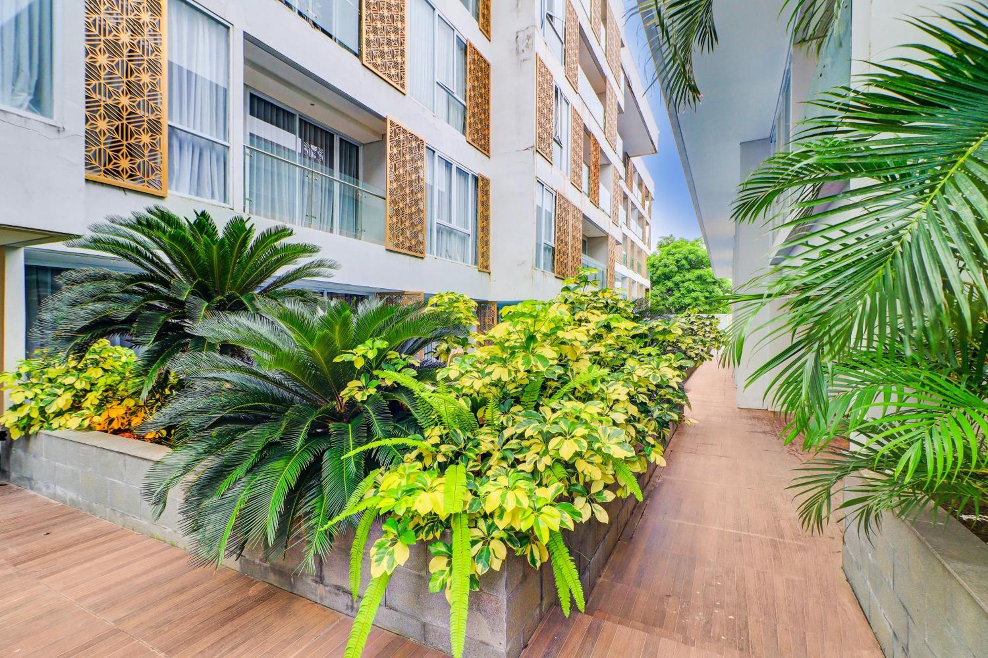 Hotel Sunday Hotel Arshika Sunset Road 4*